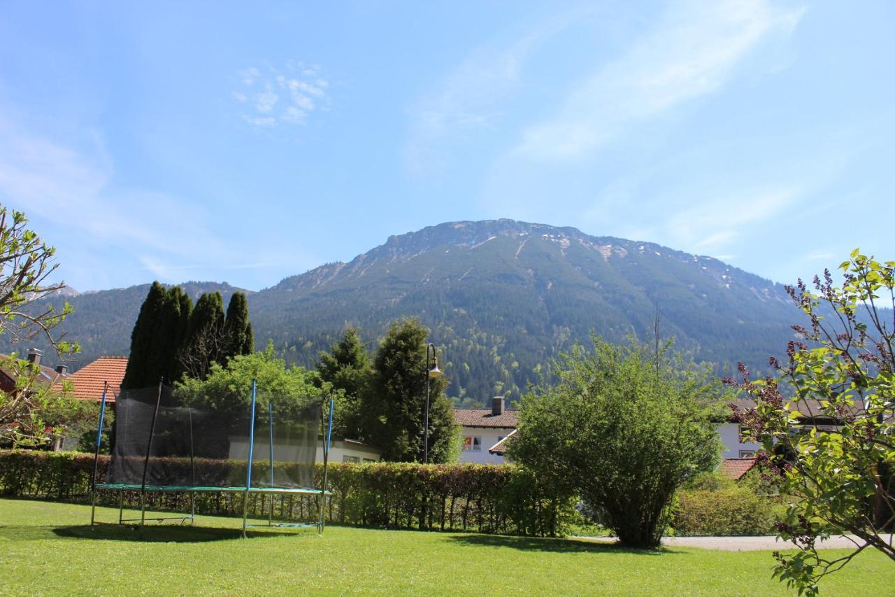 Appartement-Hotel Happy Kienberg Pfronten Exterior foto