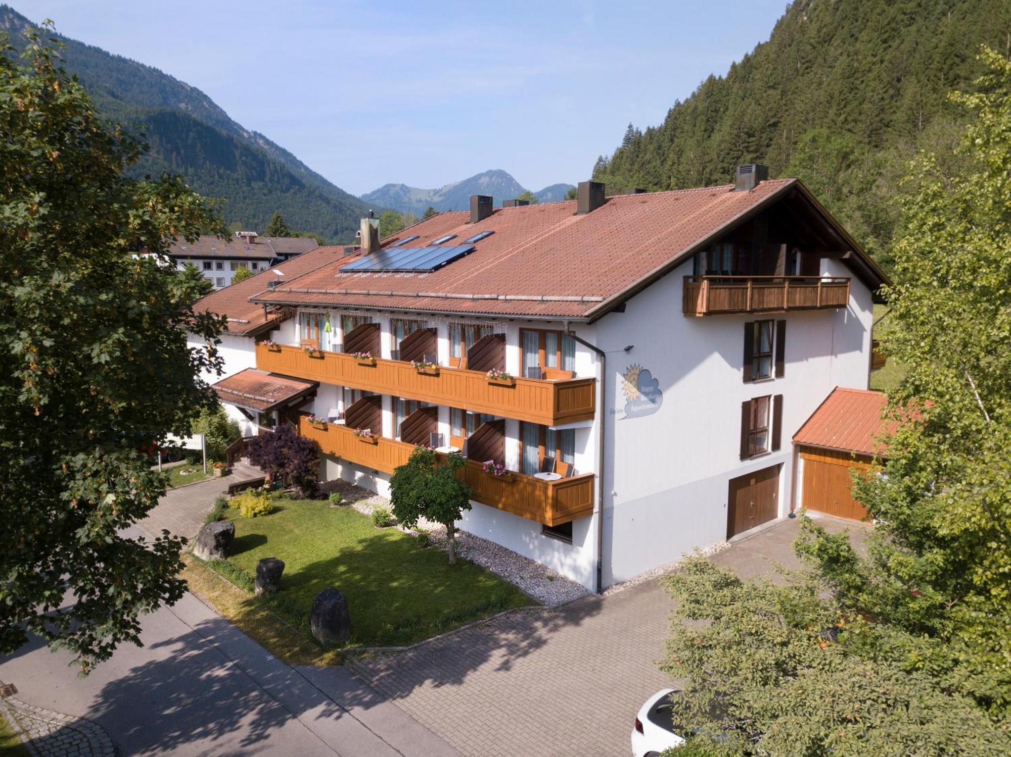 Appartement-Hotel Happy Kienberg Pfronten Exterior foto