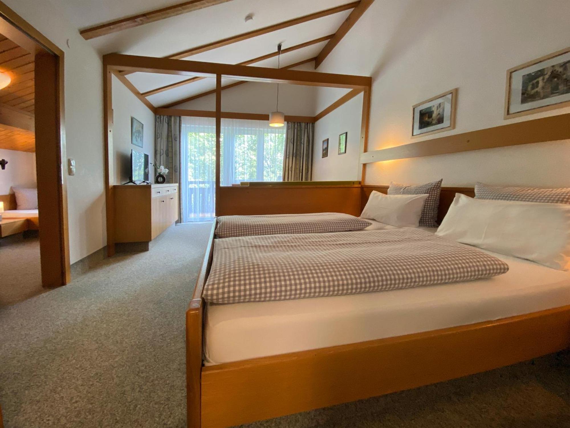 Appartement-Hotel Happy Kienberg Pfronten Quarto foto